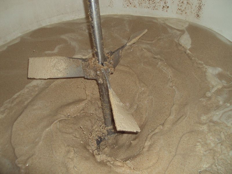 Inside the feed mixer for liquid feeding